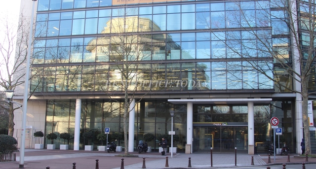 office rent central park-1