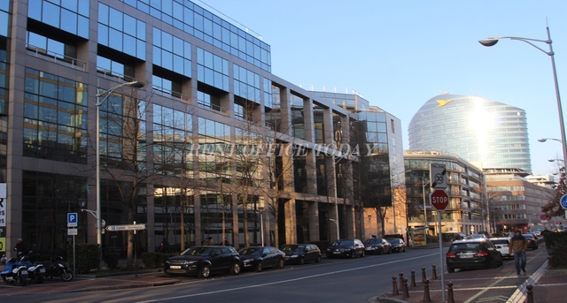 office rent 48-54 rue camille desmoulins-1