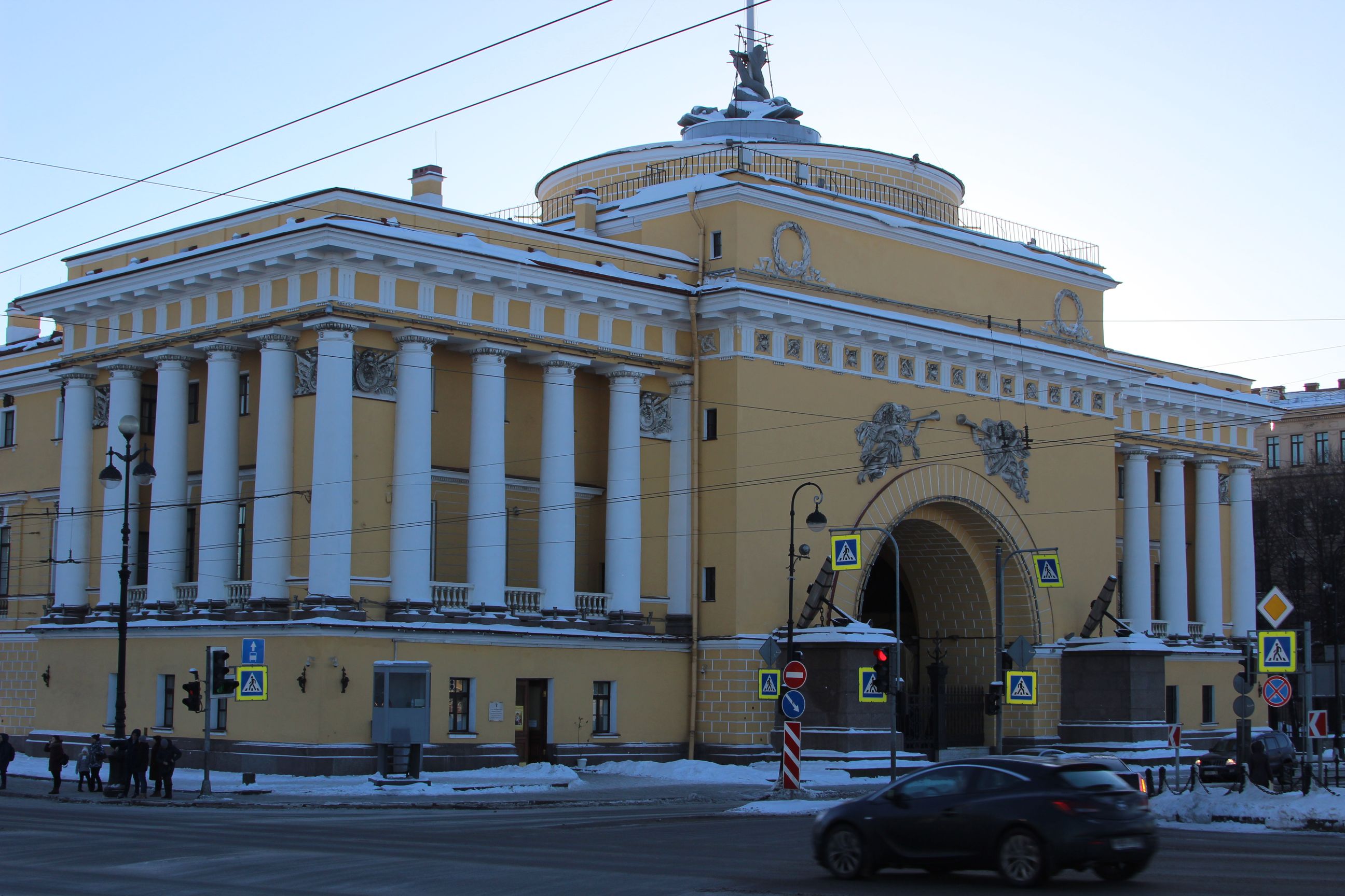 Адмиралтейство и верфи Санкт-Петербурга