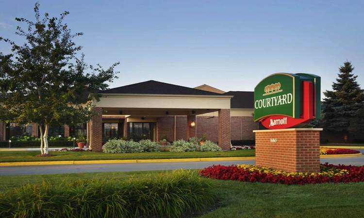 Rent office Brookfield