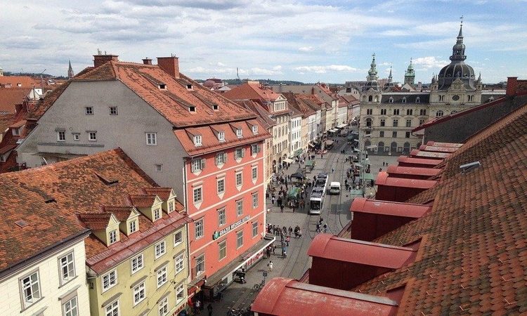 Sewa pejabat di Graz