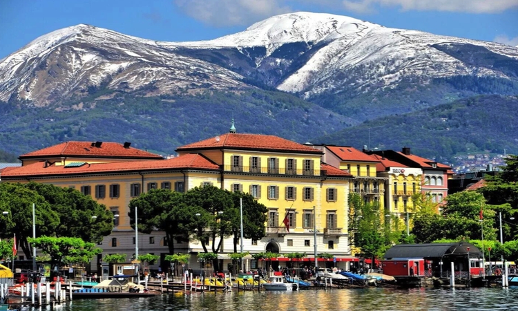 Sewa kantor di Lugano