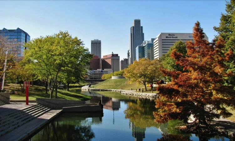 Sewa pejabat di Omaha