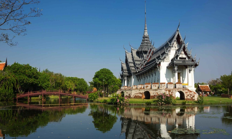 Sewa pejabat di Samut Prakan