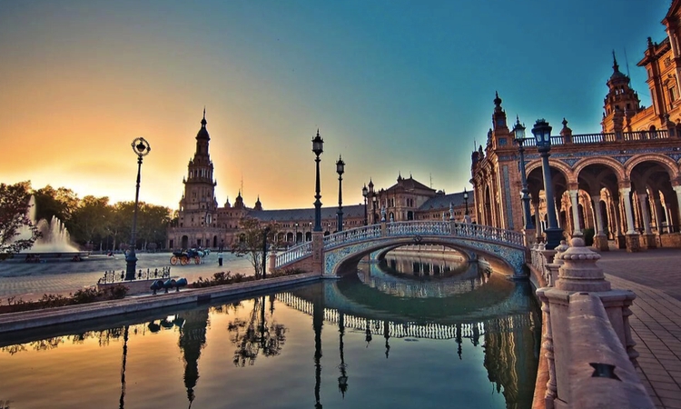 Biura do wynajęcia, Seville