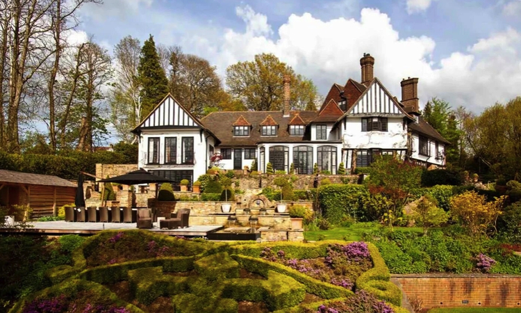 Rent office Weybridge