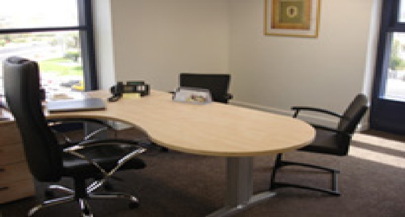 Rent office 03rd East Wing Building — photo 14