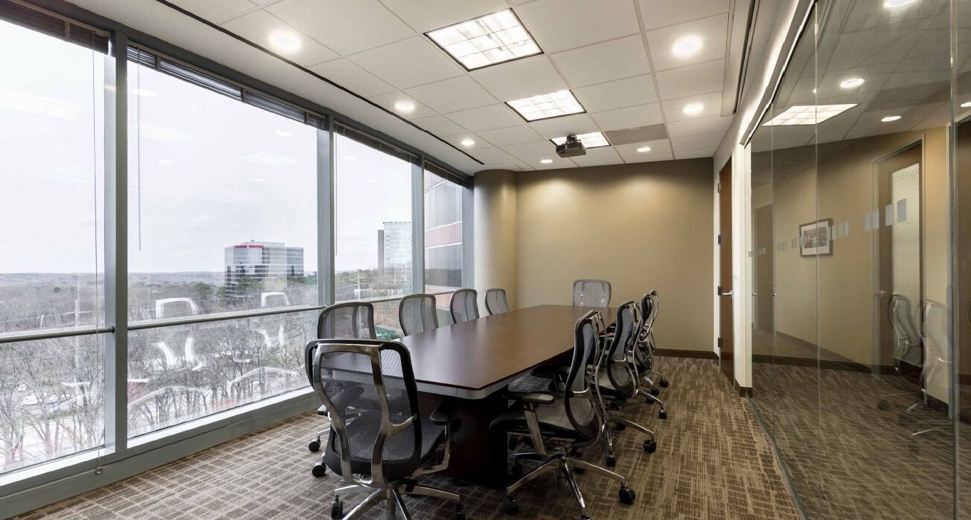 Rent office 1000 Parkwood Circle, Suite 900 — photo 9