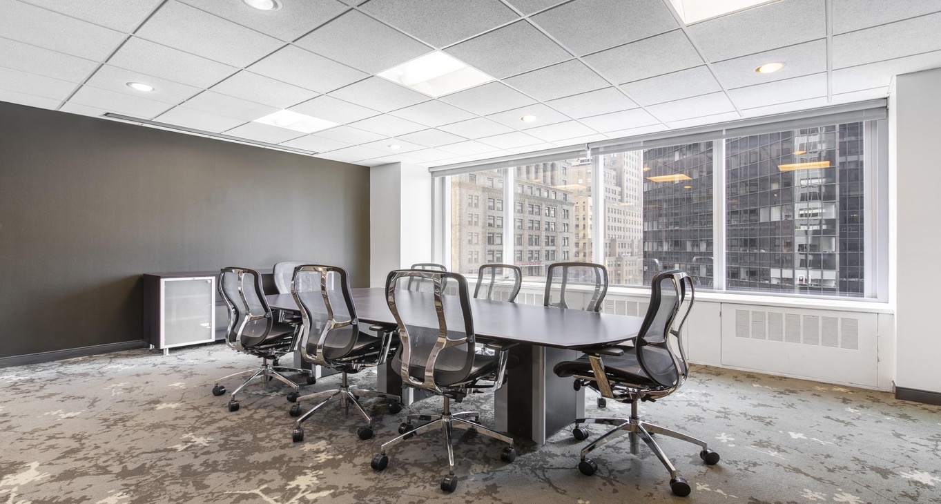 Rent office 100 Park Avenue — photo 1
