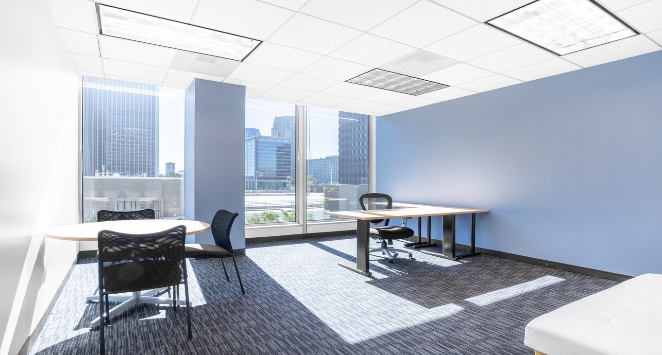 Rent office 10100 Santa Monica Boulevard — photo 5