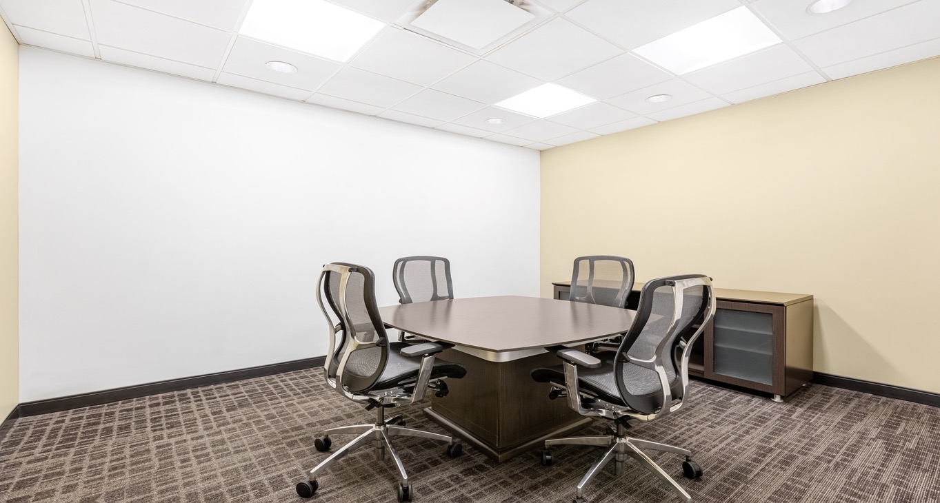 Pusat perniagaan 104 West 40th Street Rent office 104 West 40th Street — photo 7