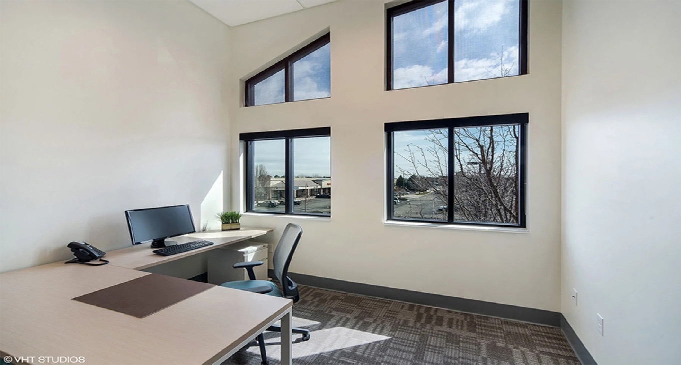 Business center 1079 S. Hover Street, Suite 200 Rent office 1079 S. Hover Street, Suite 200 — photo 5