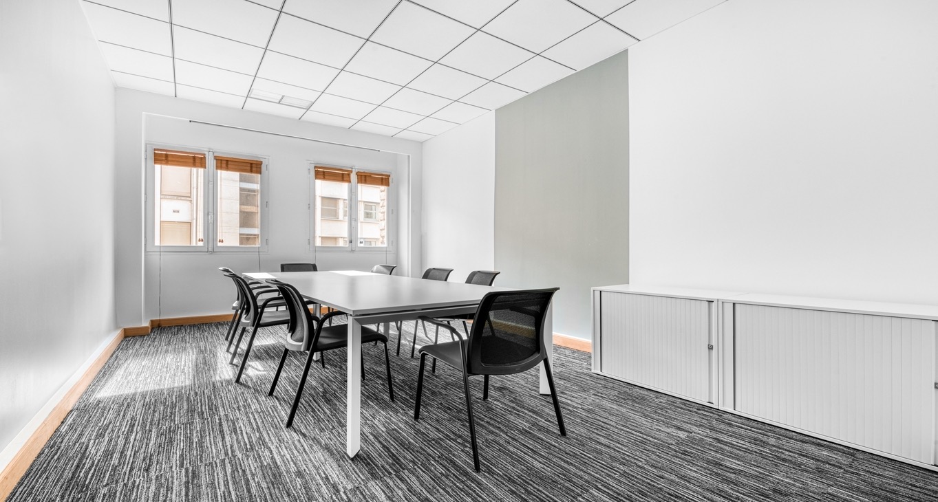 Rent office 10 Place Vendome — photo 7