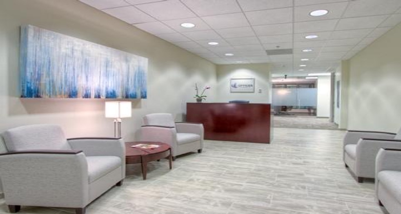 Rent office 1100 Peachtree St NE — photo 1