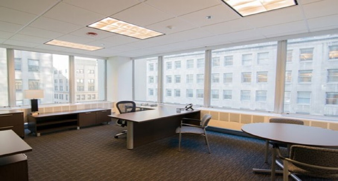 Rent office 111 W. Jackson Blvd., 17th Floor — photo 1