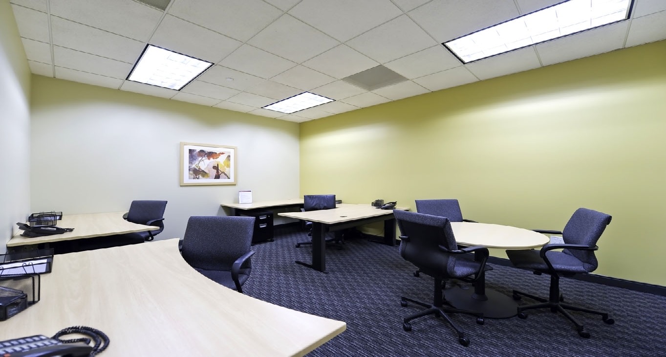 Business centrum 1200 Smith Street Rent office 1200 Smith Street — photo 9