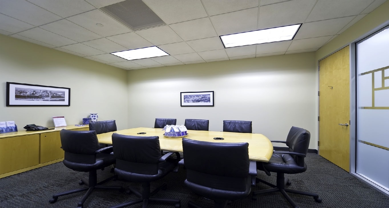 Business centrum 1200 Smith Street Rent office 1200 Smith Street — photo 4
