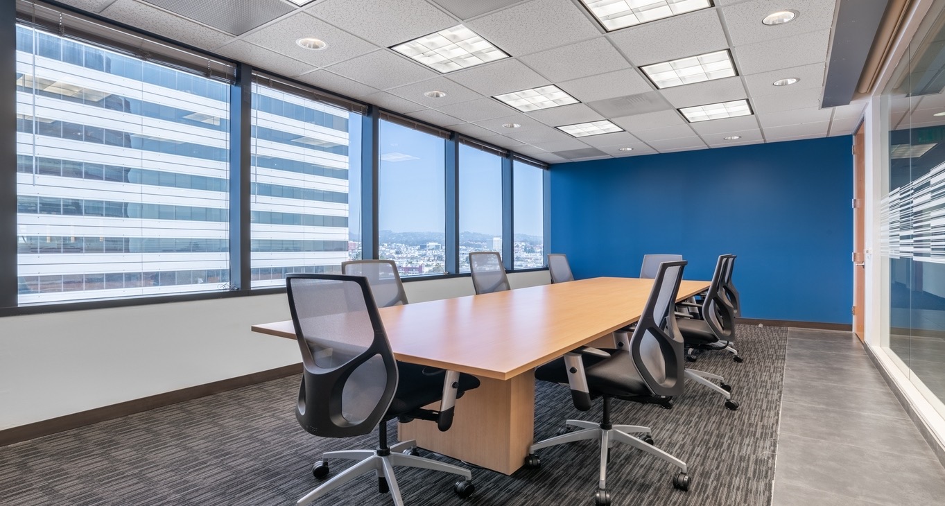 Rent office 12100 Wilshire Boulevard — photo 8