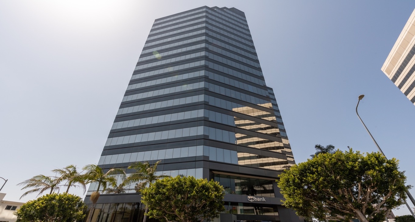 Rent office 12100 Wilshire Boulevard — photo 9