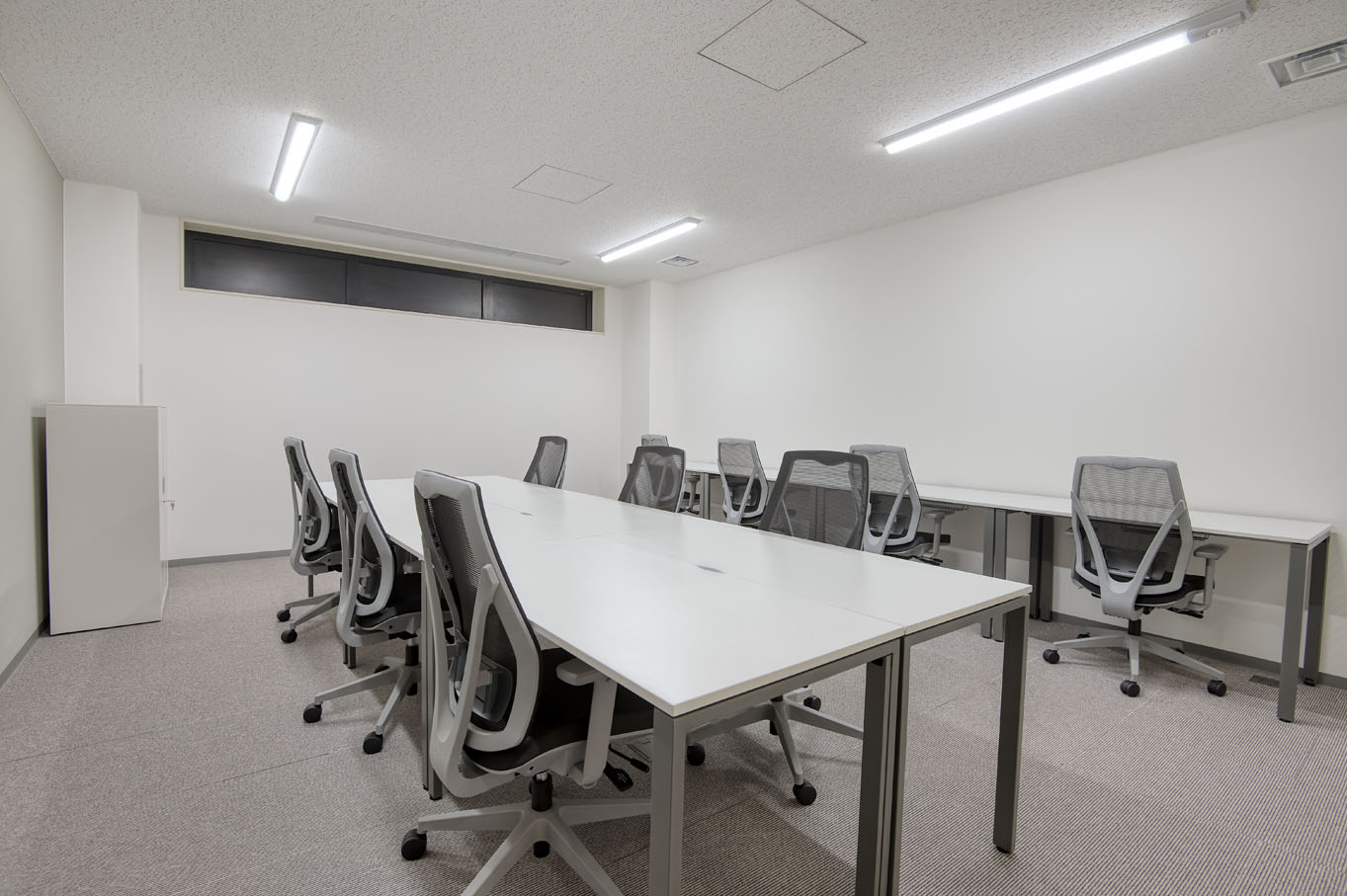Business center 1-4-11 Nishi Shinjyuku Rent office 1-4-11 Nishi Shinjyuku — photo 13