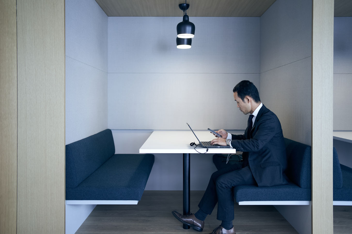 Business center 1-4-11 Nishi Shinjyuku Rent office 1-4-11 Nishi Shinjyuku — photo 21