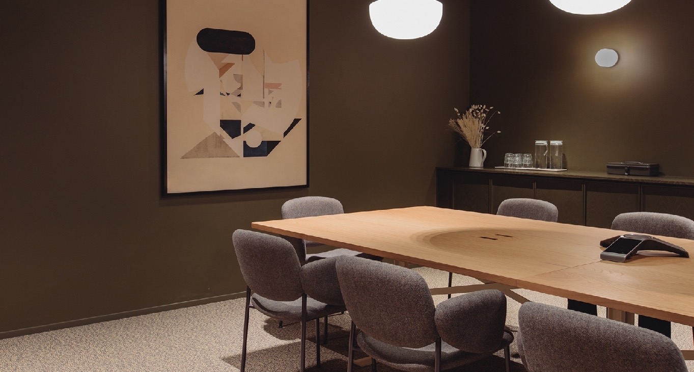 Rent office 12 Red Lion Square — photo 4