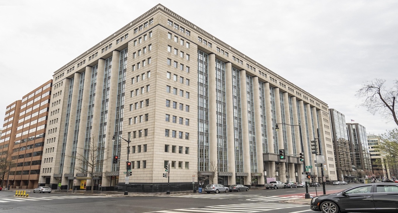 Business center 1300 I Street North West Rent office 1300 I Street North West — photo 9