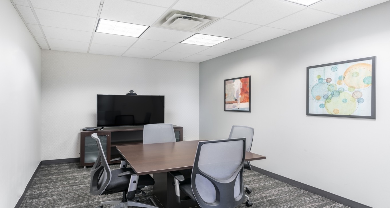 Rent office 1325 Avenue of the Americas — photo 8