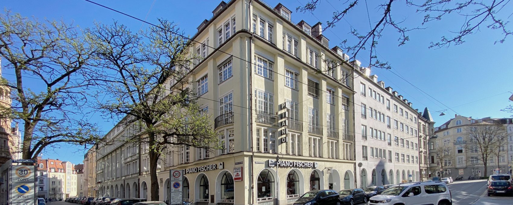 Business center Thierschstraße 11 Rent office Thierschstraße 11 — photo 1