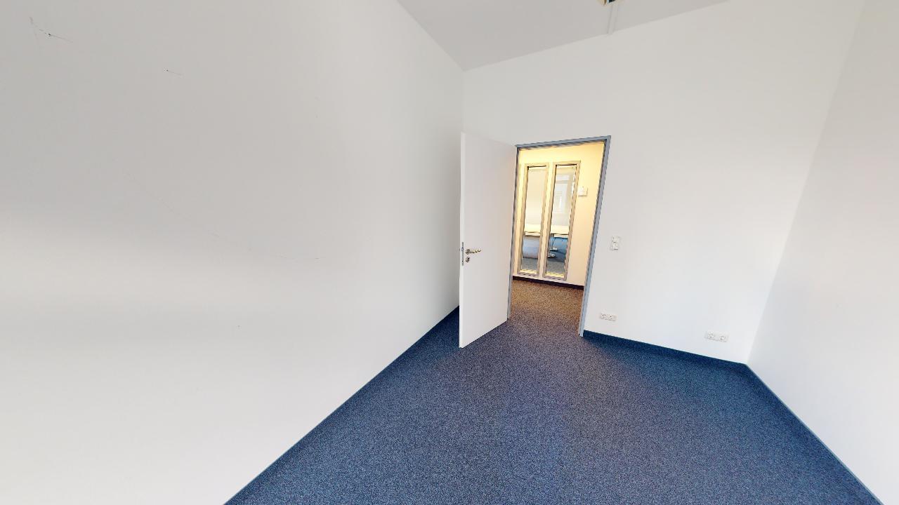 Rent office Am Moosfeld 13 — photo 4