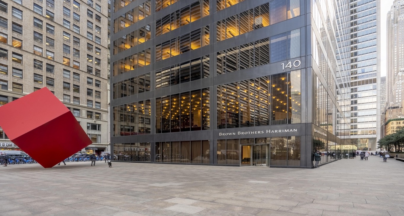 Rent office 140 Broadway — photo 1