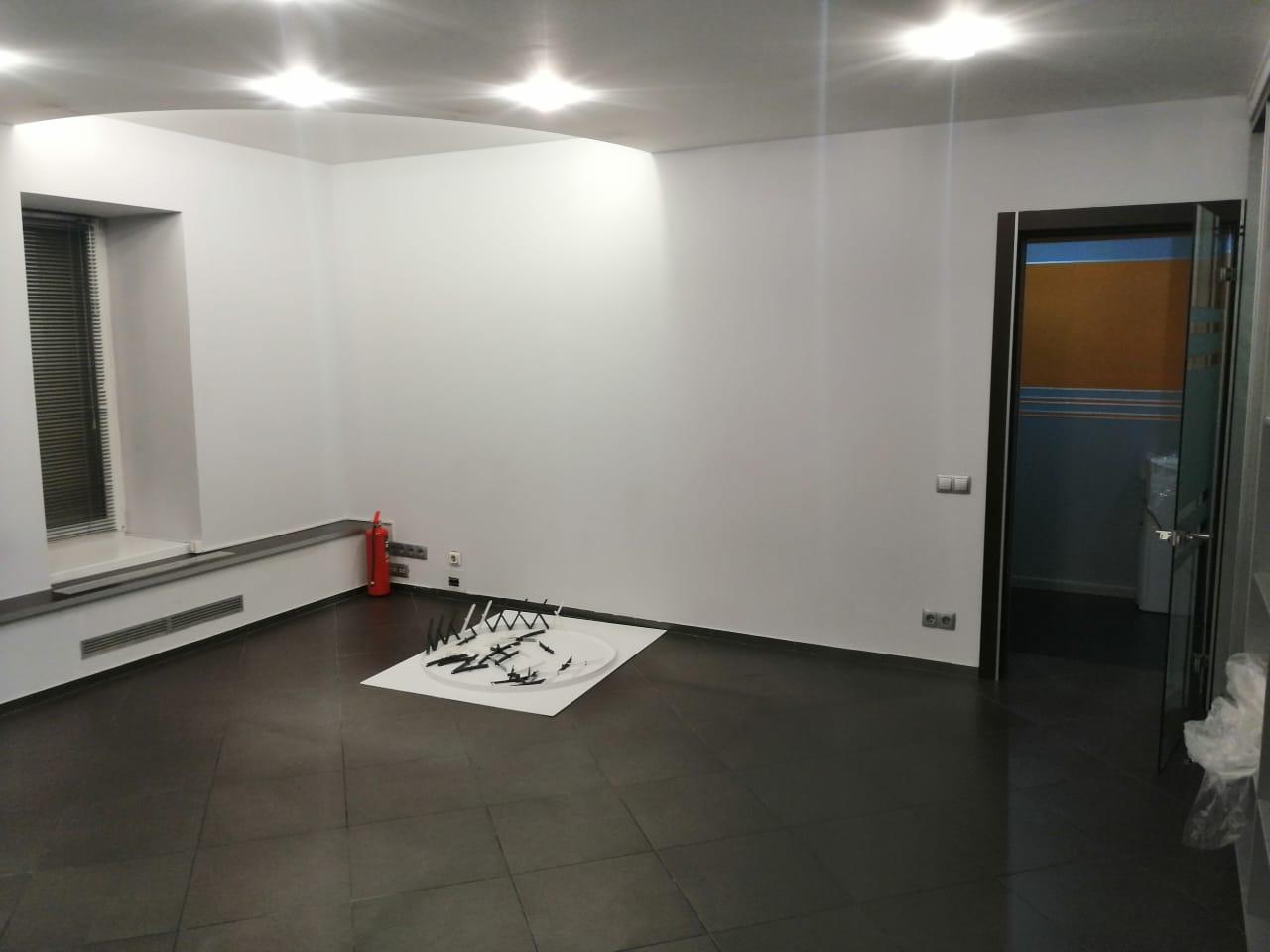 Rent office Yuliusa Fuchika 6s2 — photo 6