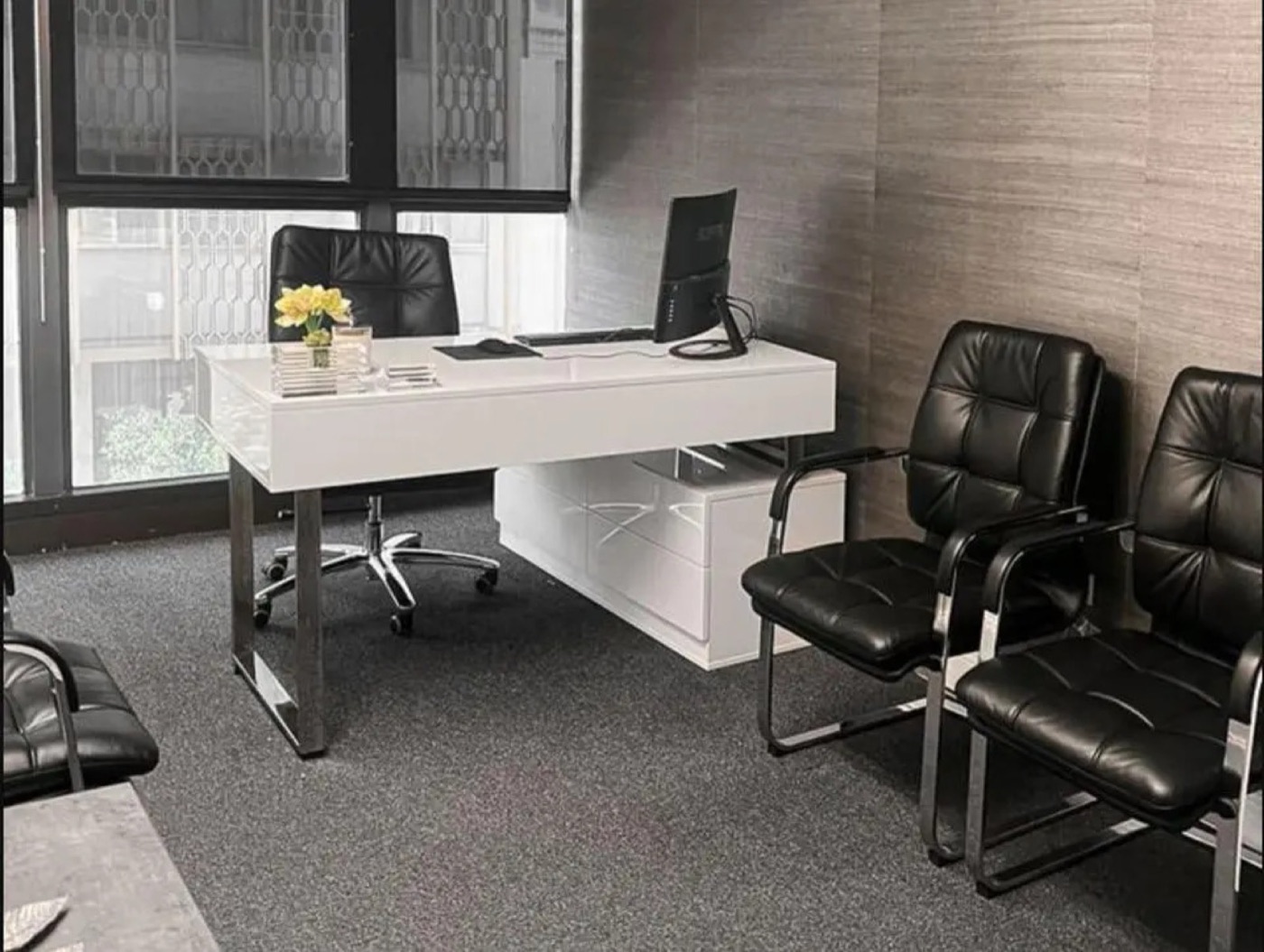 Business center West Flagler Street 28 Rent office West Flagler Street 28 — photo 5