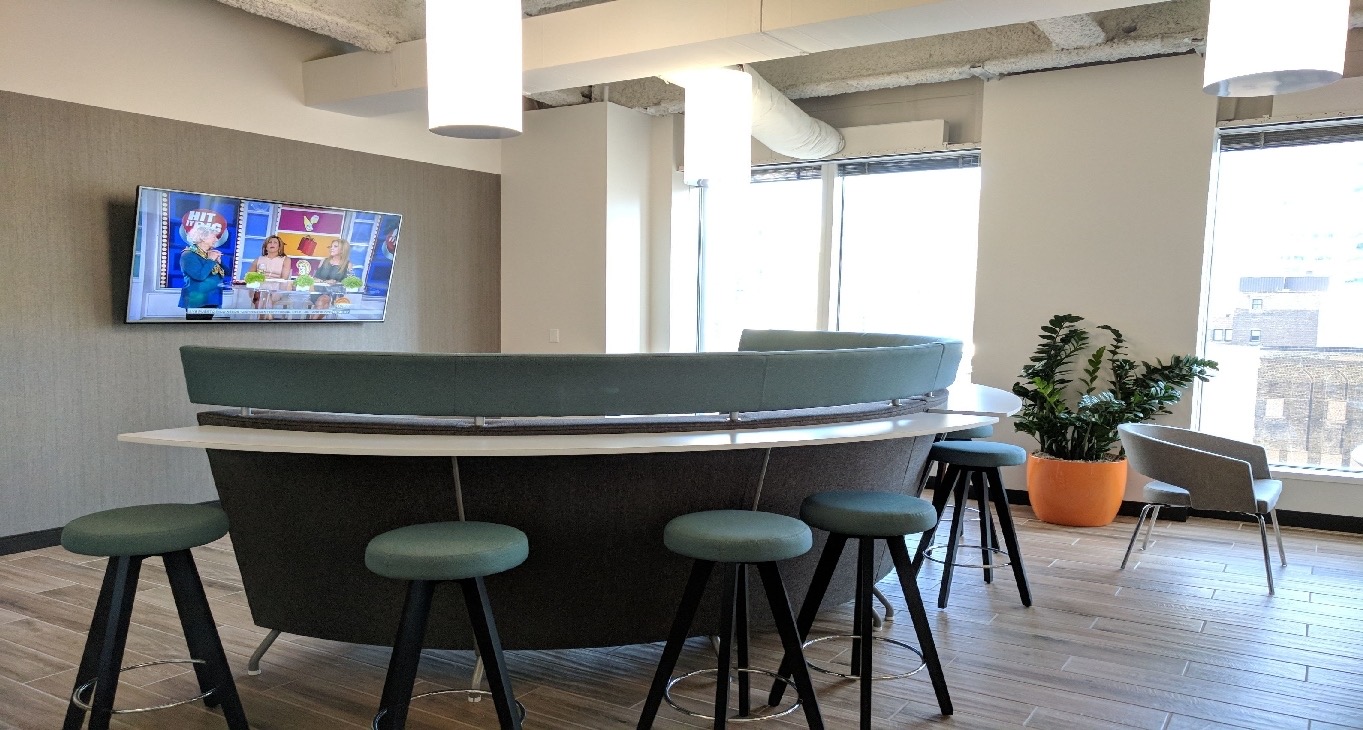 Rent office 161 North Clark St. — photo 18