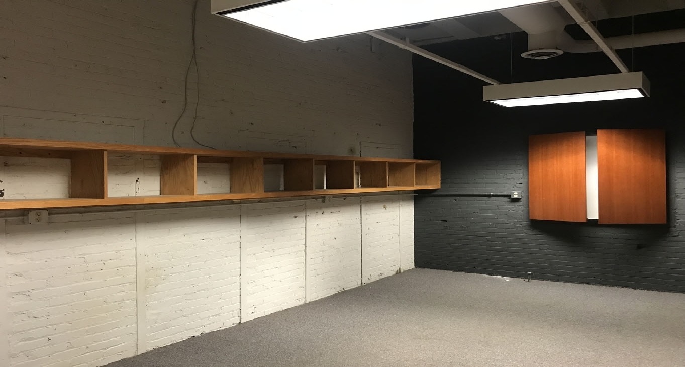 Rent office 165 N. Fifth St. — photo 20