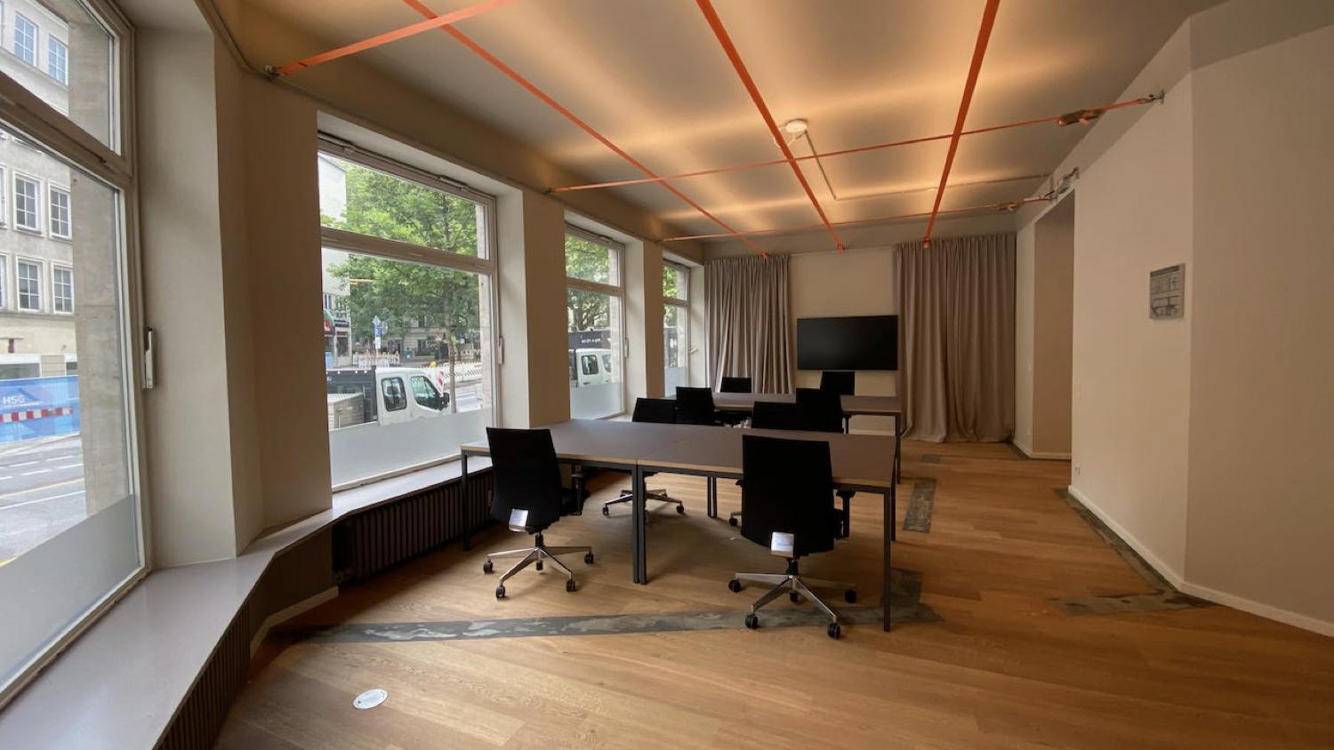 Rent office Oberanger 44 — photo 13