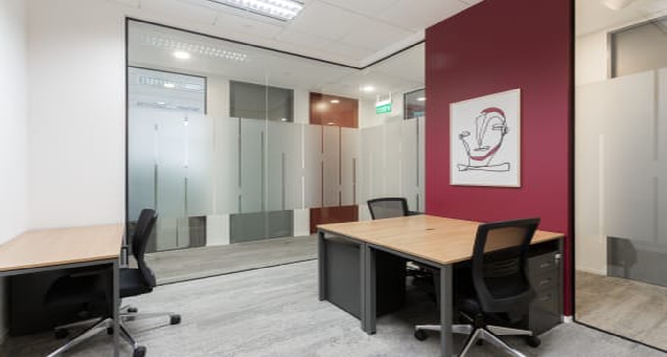 Business center 18 Robinson Road Rent office 18 Robinson Road — photo 8