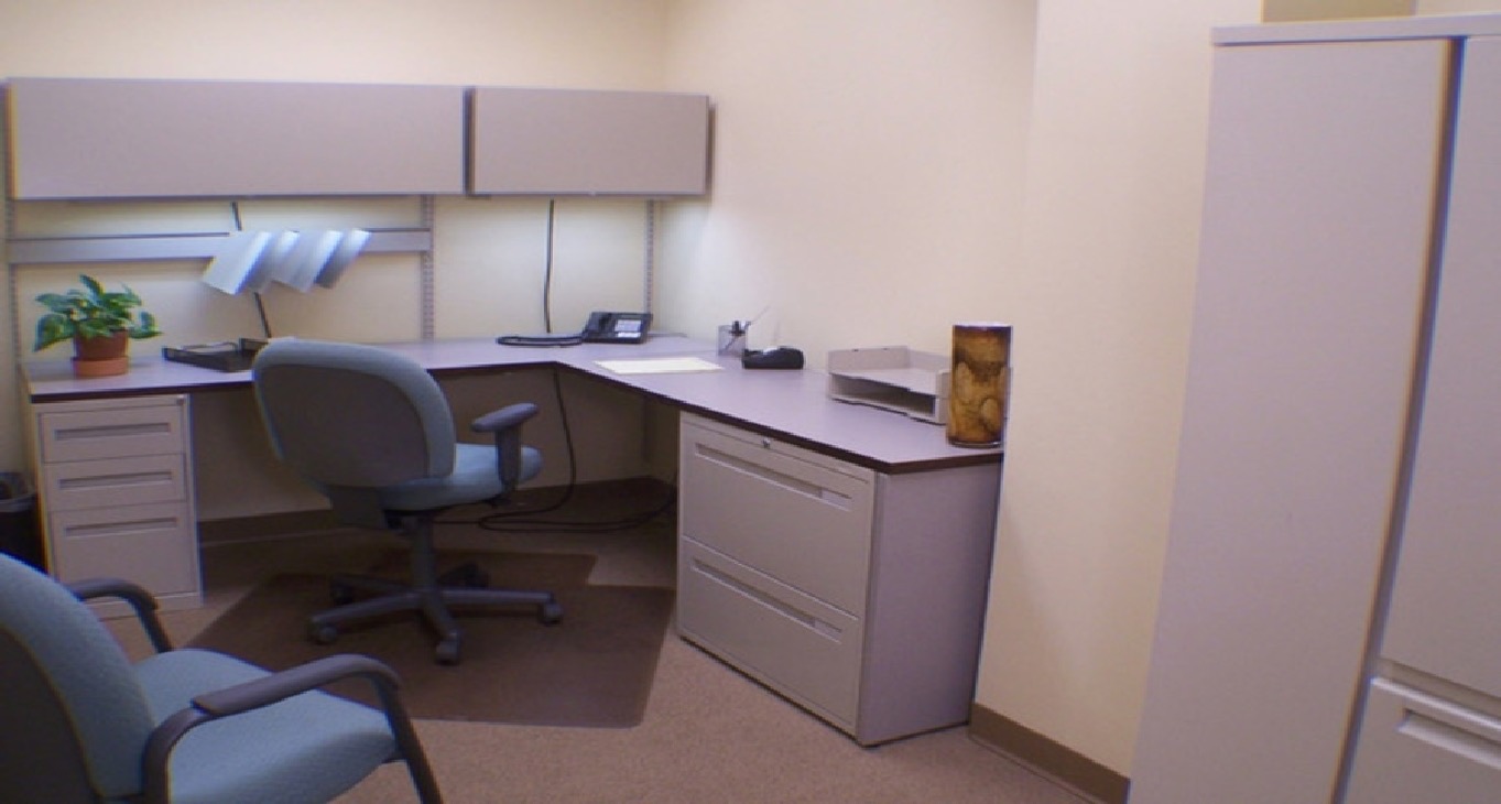 Business center 1900 Polaris Parkway Rent office 1900 Polaris Parkway — photo 11