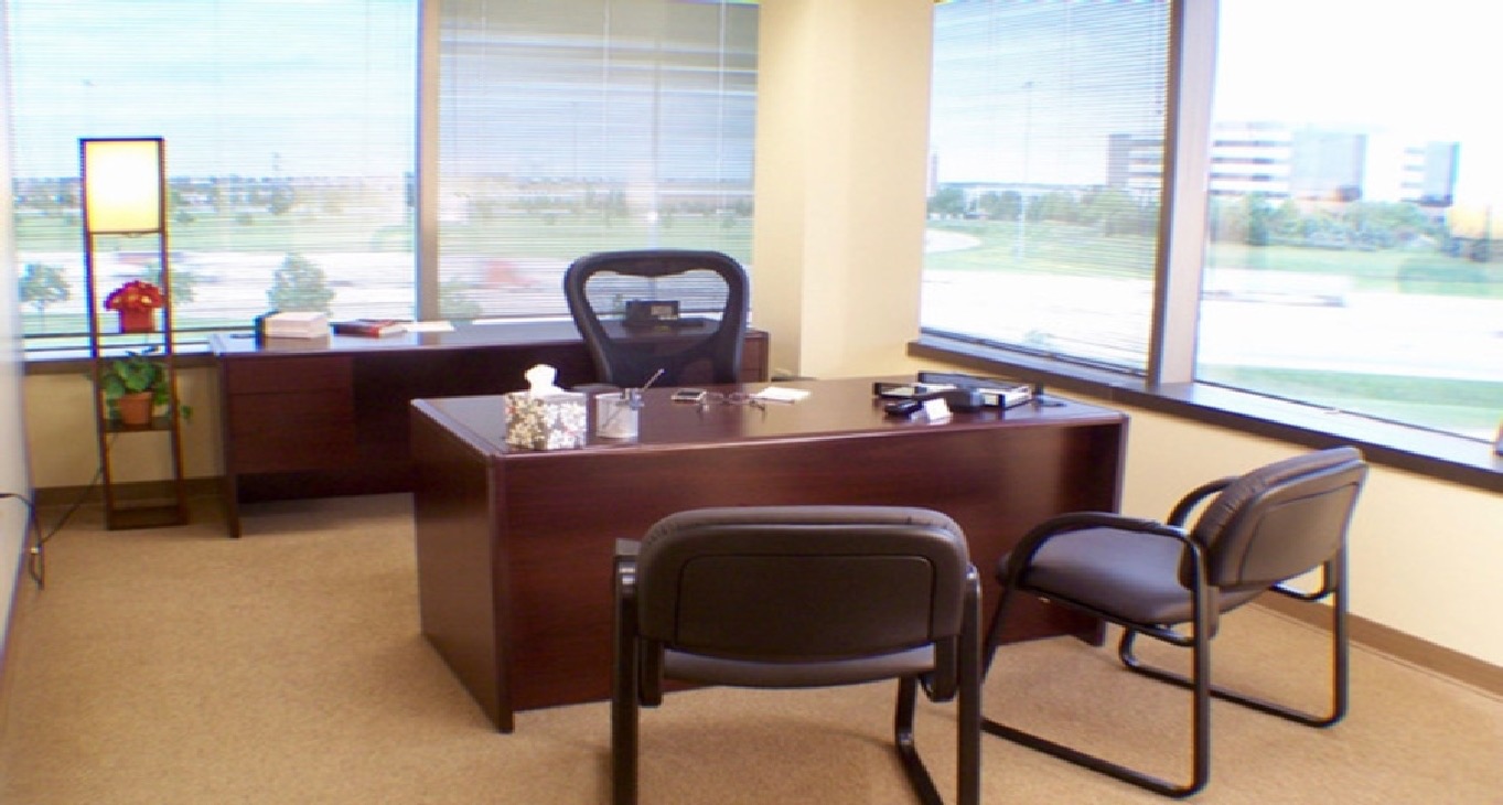 Business center 1900 Polaris Parkway Rent office 1900 Polaris Parkway — photo 10