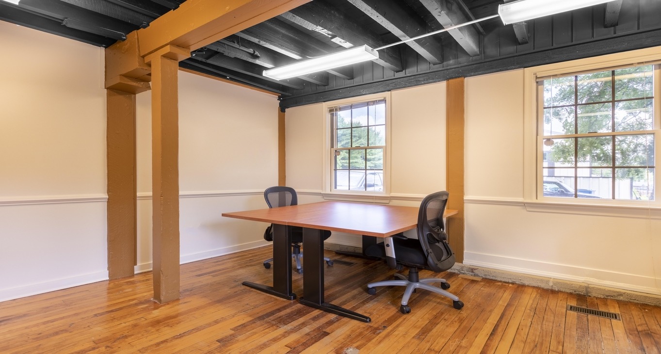 Rent office 196 West Ashland Street — photo 5