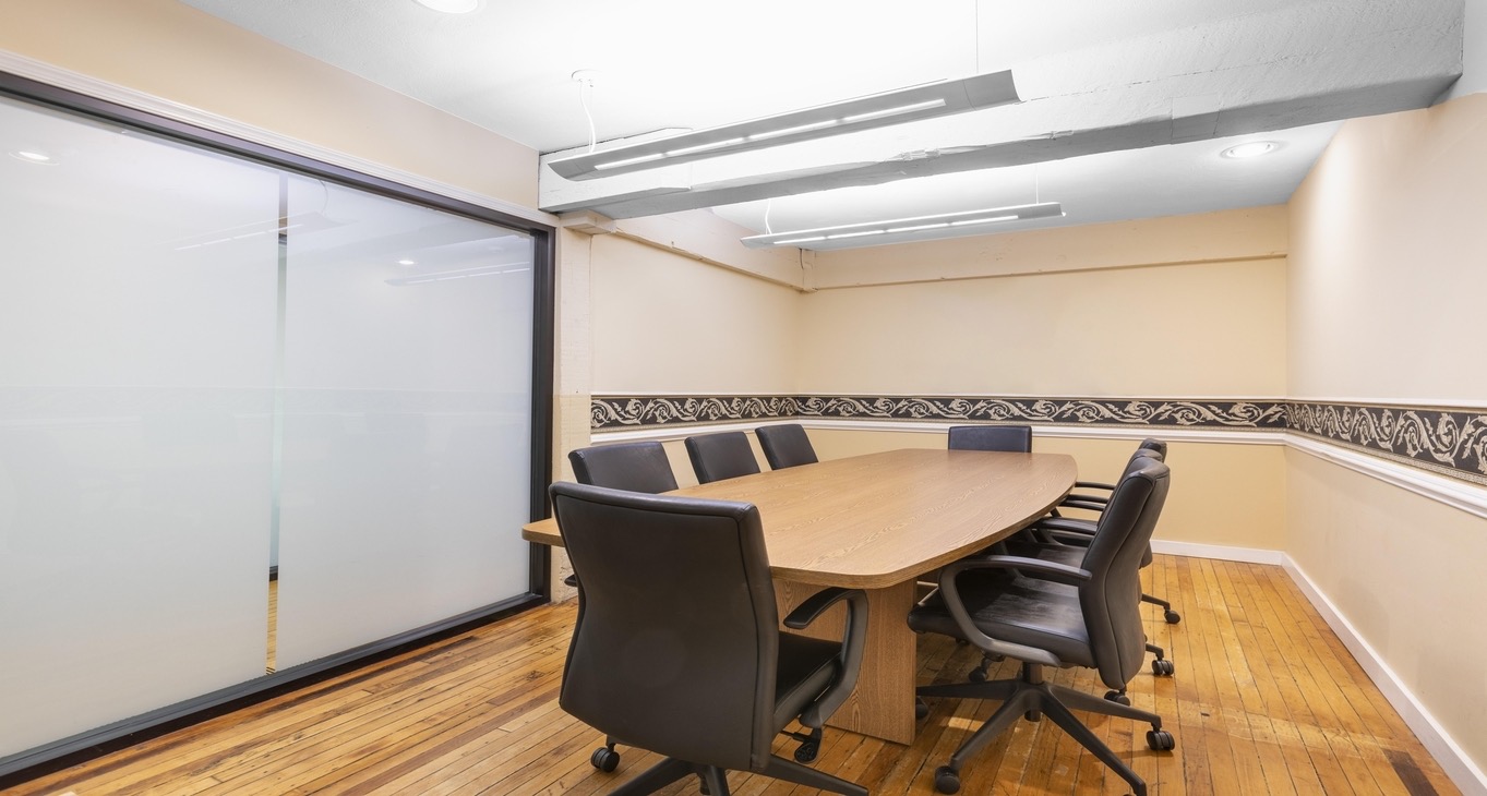 Rent office 196 West Ashland Street — photo 6