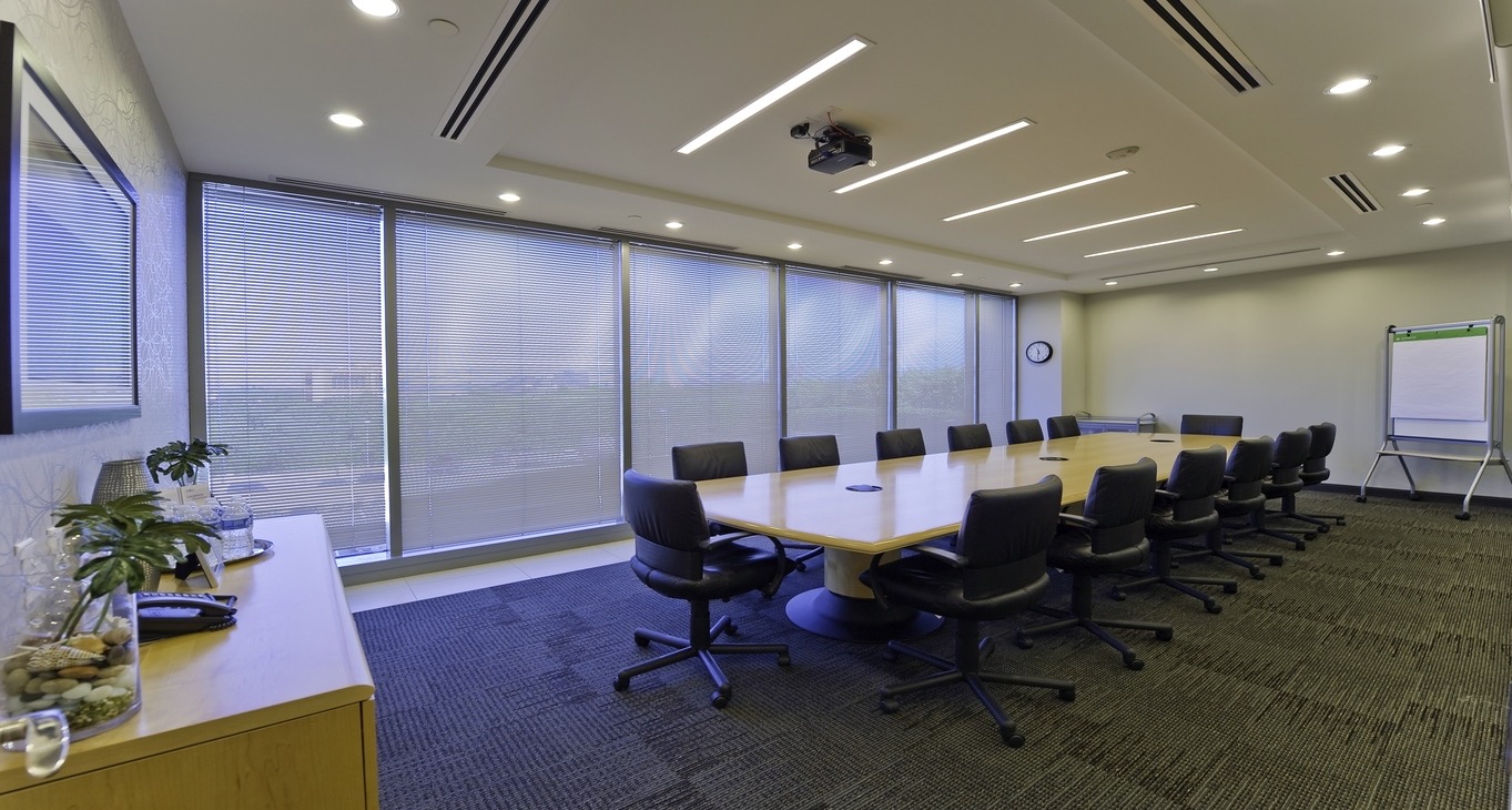 Rent office 2002 Perimeter Summit — photo 10