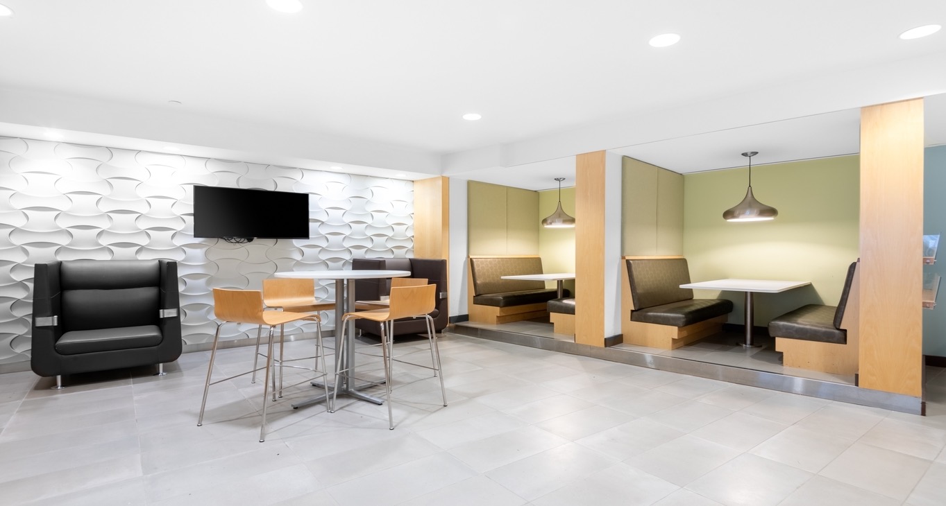 Rent office 200 Vesey Street — photo 4