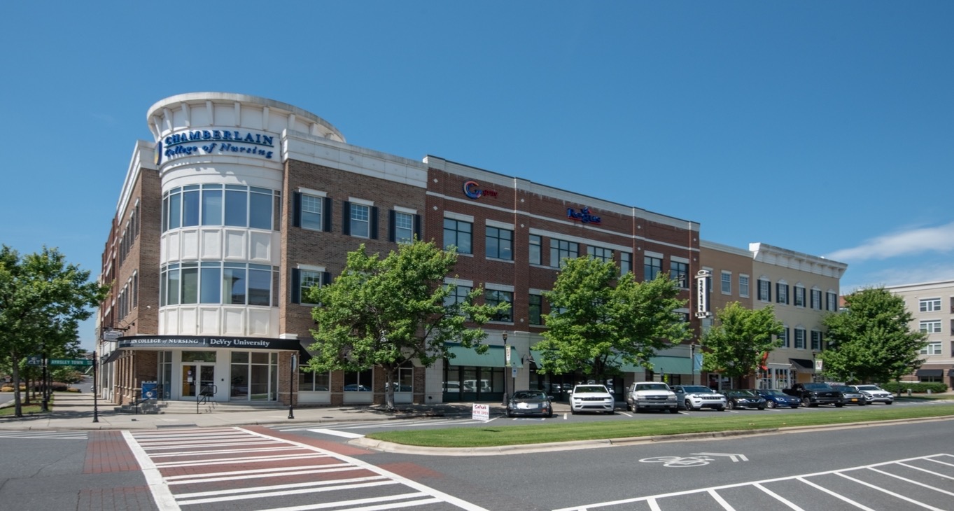 Rent office 2015 Ayrsley Town Boulevard — photo 9