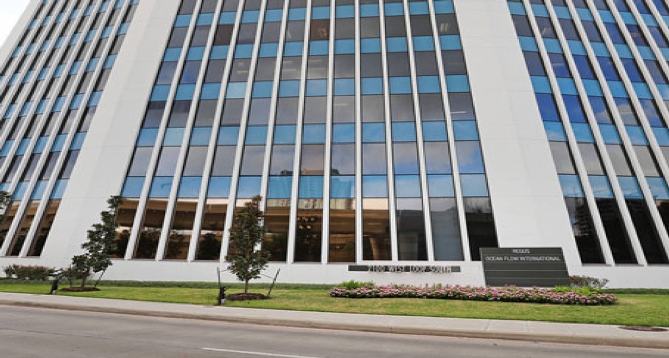 Rent office 2100 West Loop South — photo 1