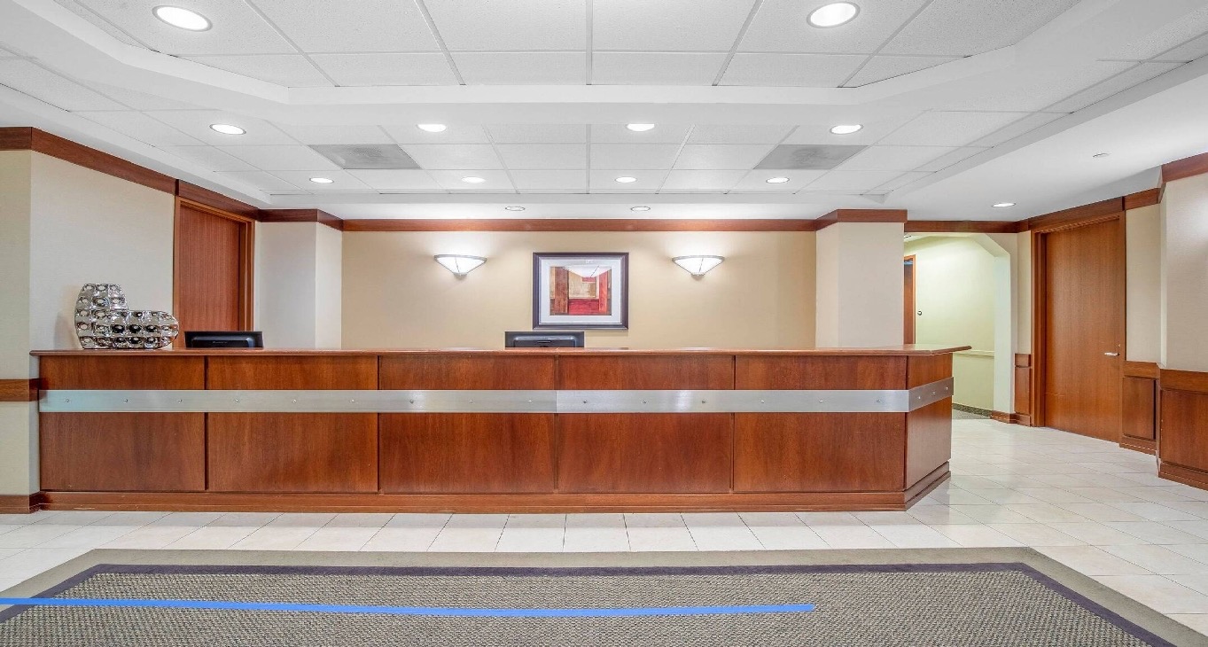 Rent office 2300 Lakeview Pkwy. — photo 12