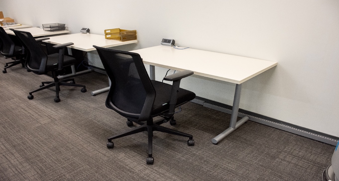 Rent office 2430 Herodian Way — photo 1