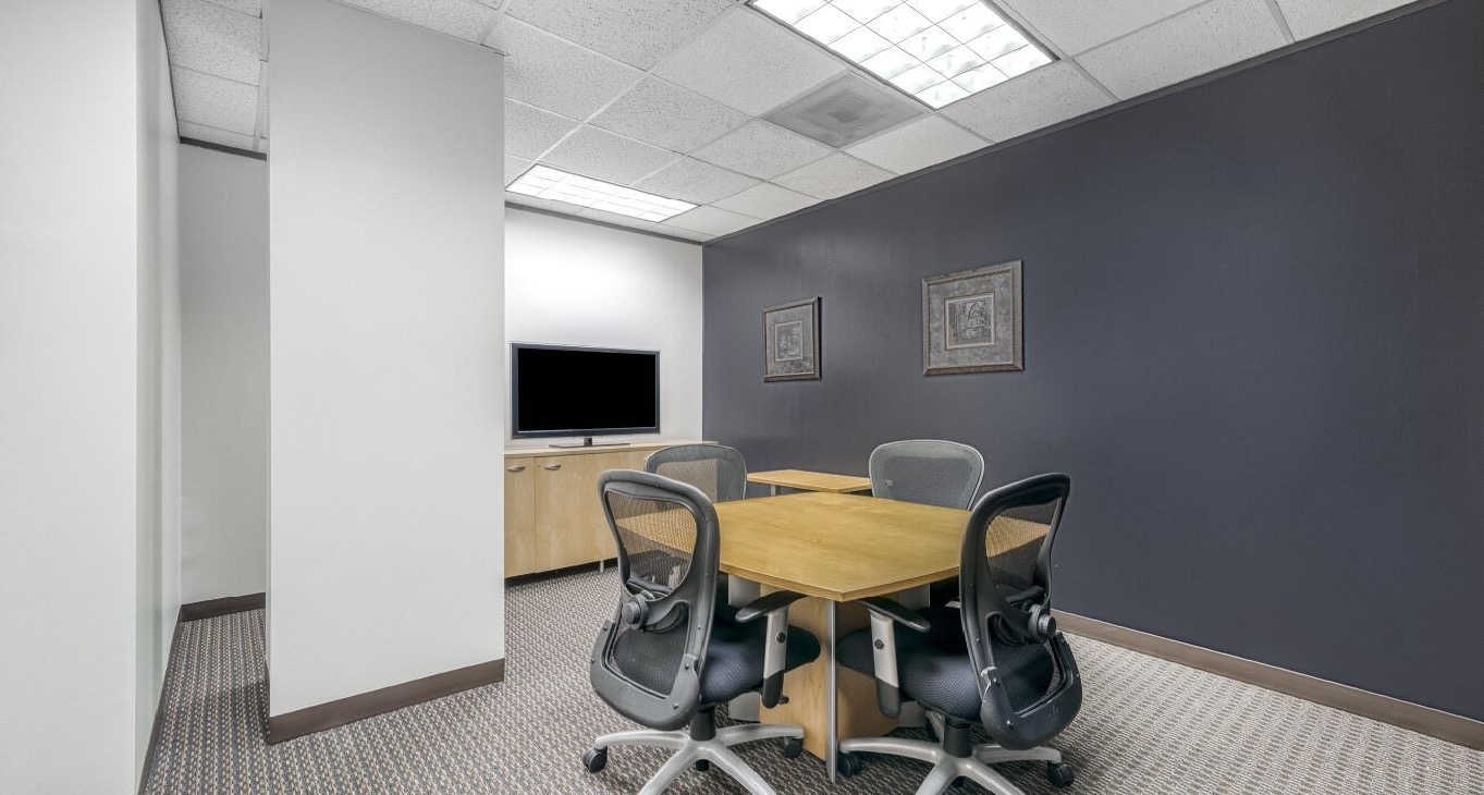 Επιχειρηματικό κέντρο 2500 Wilcrest, Suite 300 Rent office 2500 Wilcrest, Suite 300 — photo 5