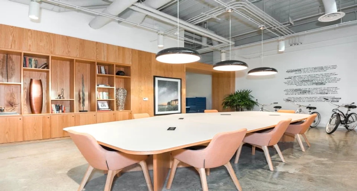 Rent office 250 Fillmore Street — photo 1