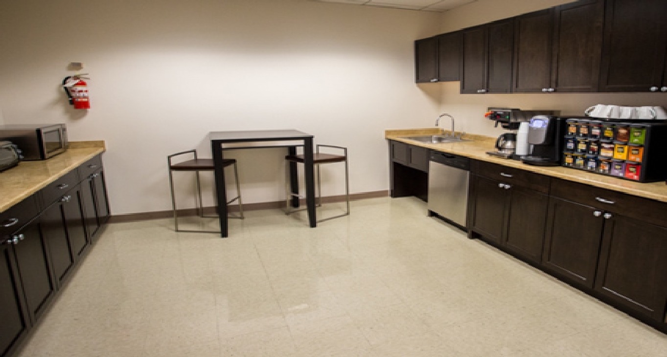 Rent office 2711 N. Haskell Ave., Suite 550 — photo 12